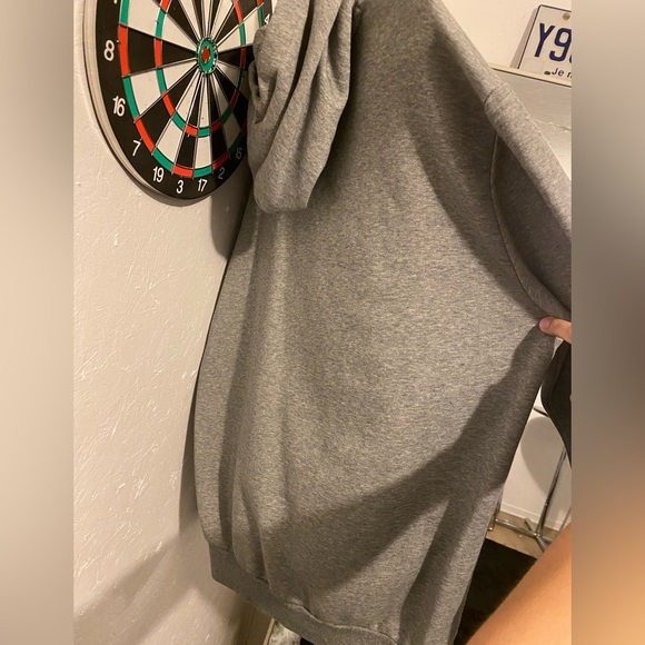 Good quality puma grey hoodie - Picture 3 of 3